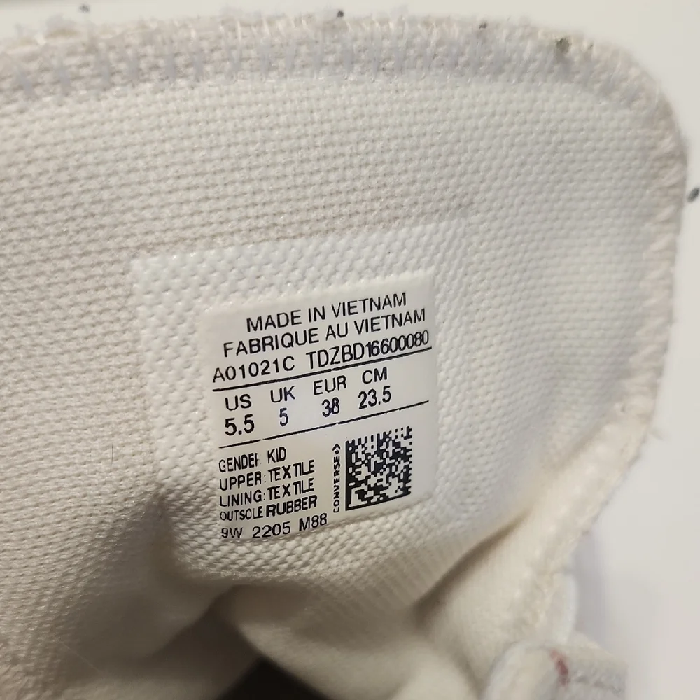 Converse White High-Top Sneakers with Bird Pattern - Picture 4 of 6